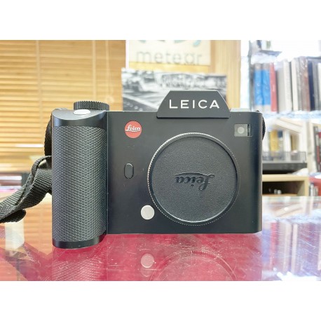 Leica SL (Typ 601) Mirrorless Digital Camera